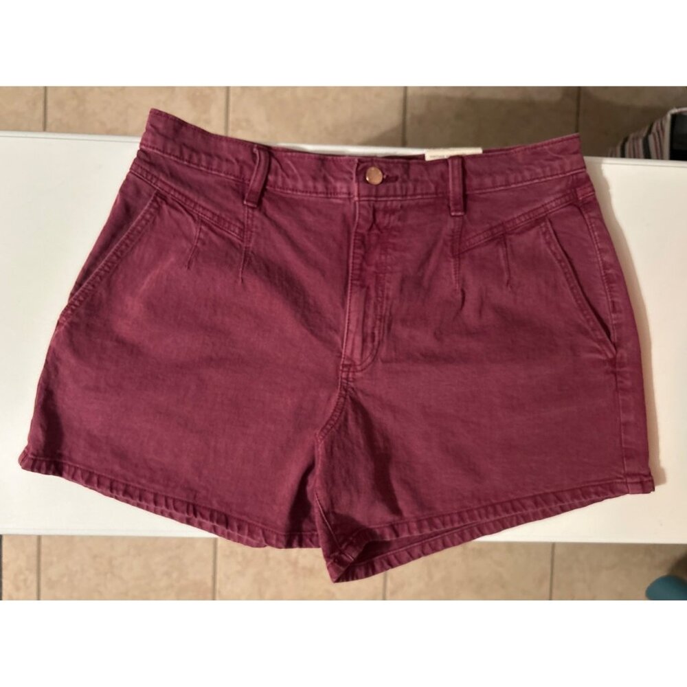 Universal Thread Women Denim Shorts Size 12 NWT